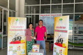 CÀO LIỀN TAY, TRÚNG NGAY XE VISION CÙNG NÔNG DƯỢC HAI!